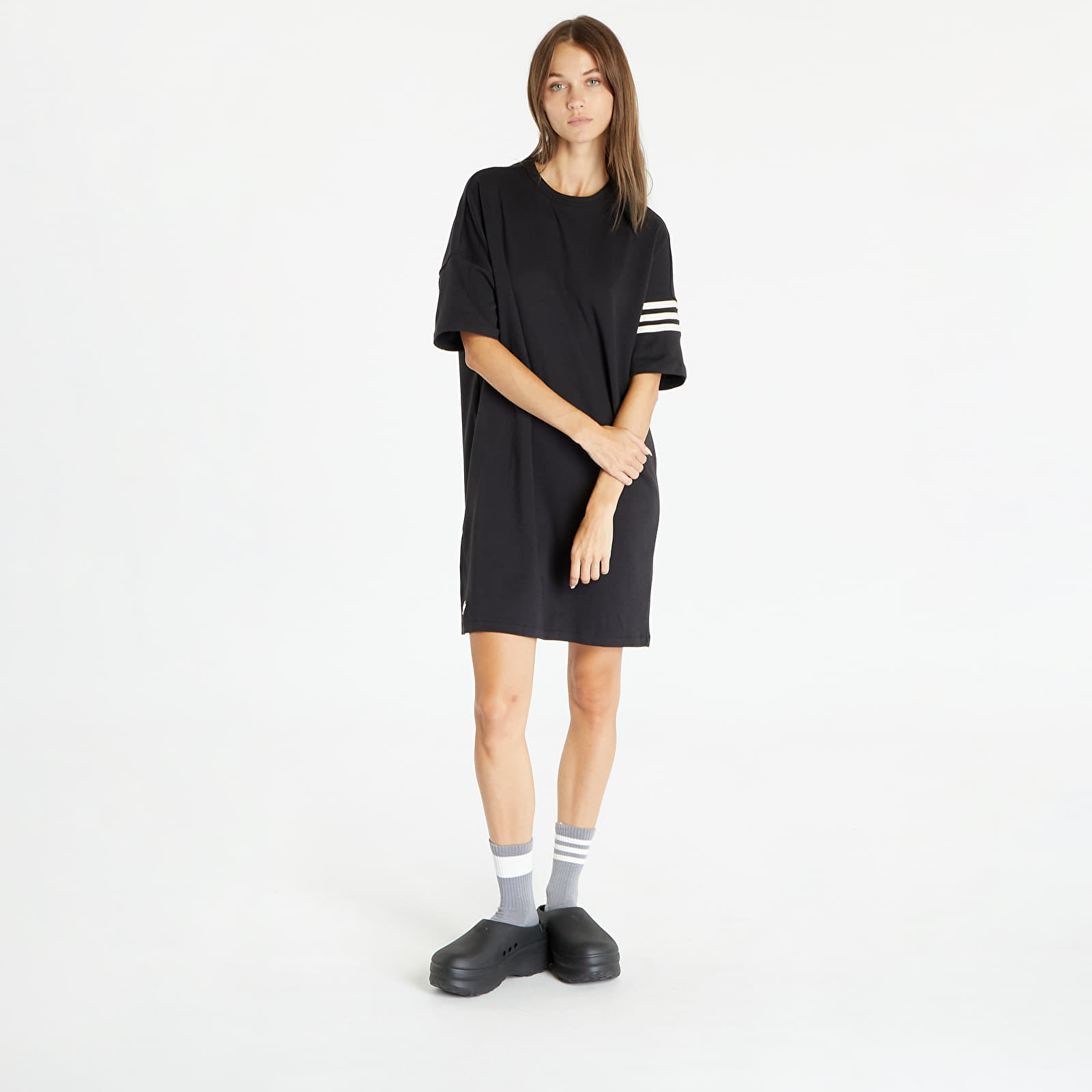 Adidas dv2607 2025