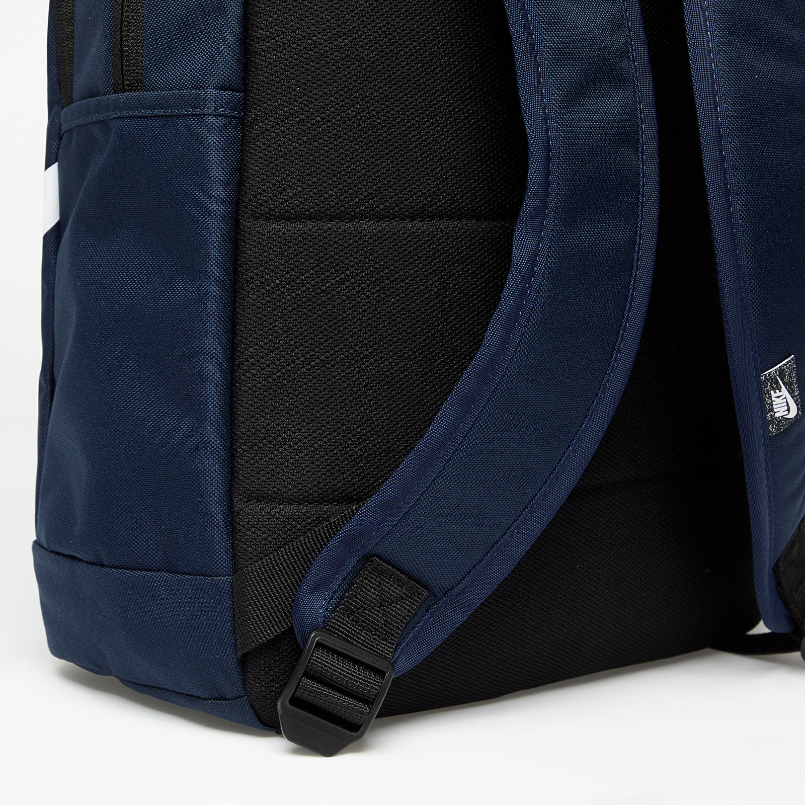 Hátizsákok Nike Elemental Backpack Obsidian/ Black/ White