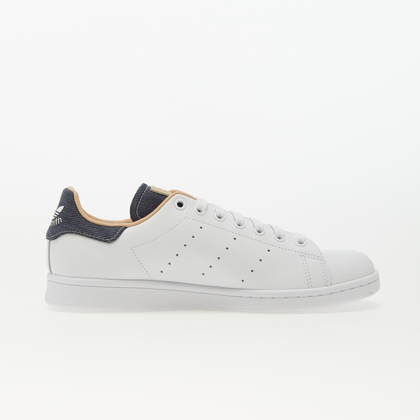 Stan smith beige white store