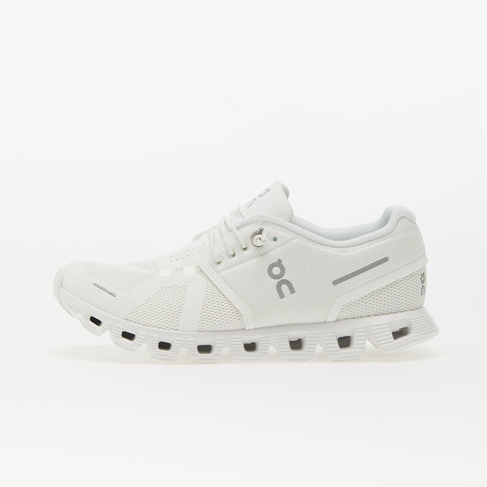 Women's shoes On W Cloud 5 Undyed-White/ White