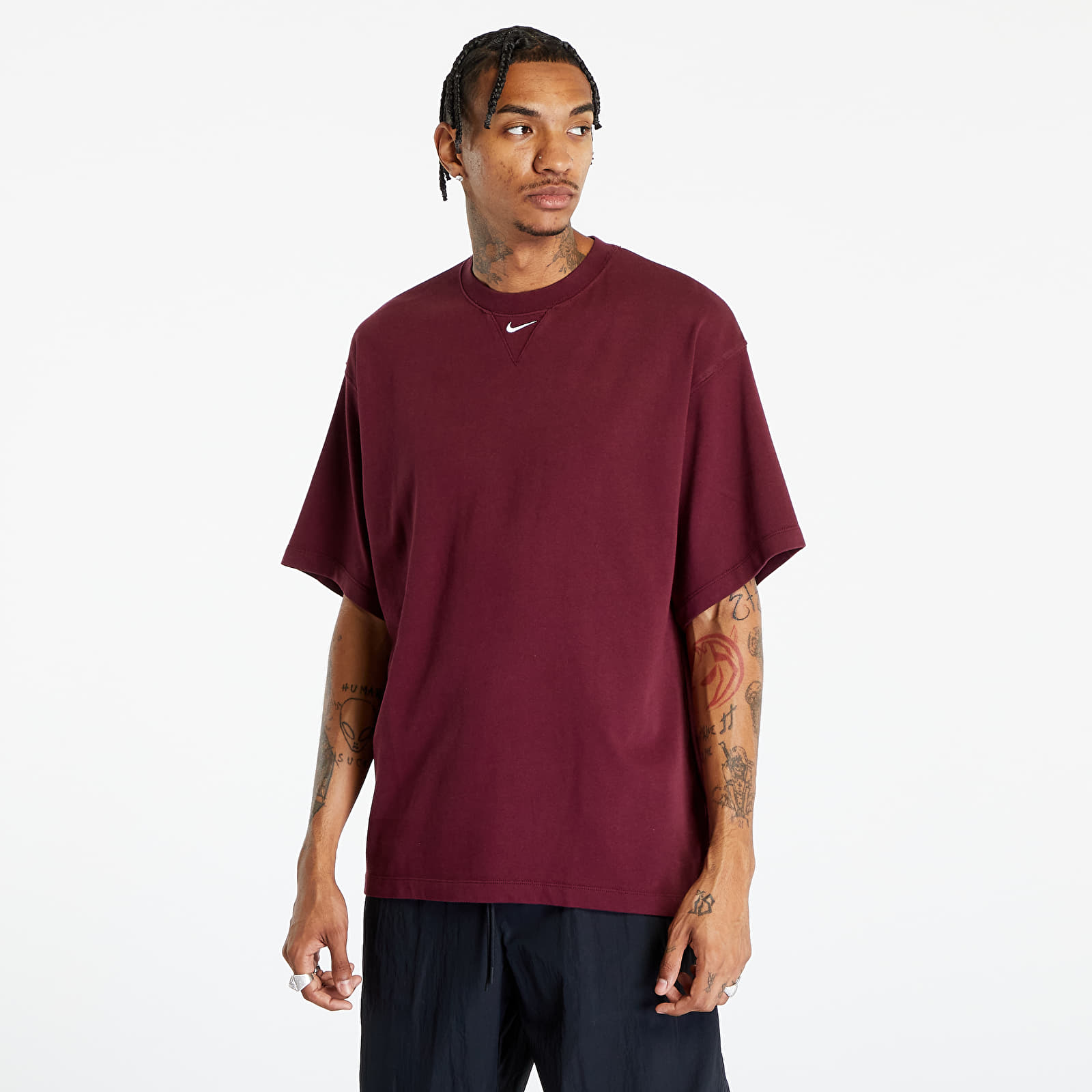 Nike maroon shirt shop