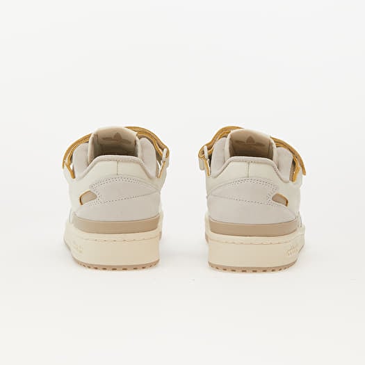Off white collab adidas top