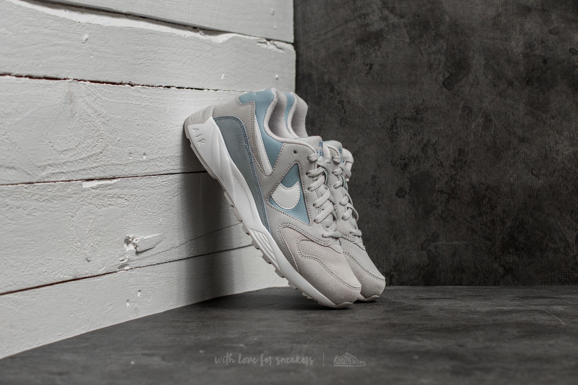 Nike air deals icarus extra