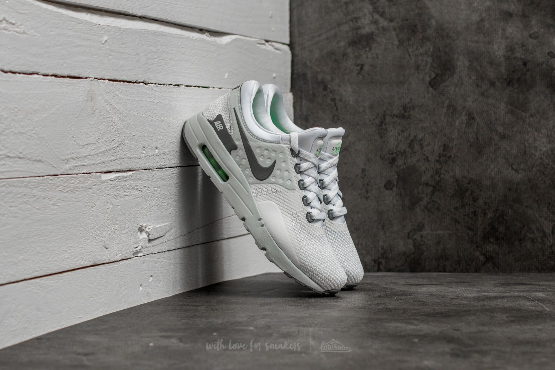 Nike air max zero essential grün shop