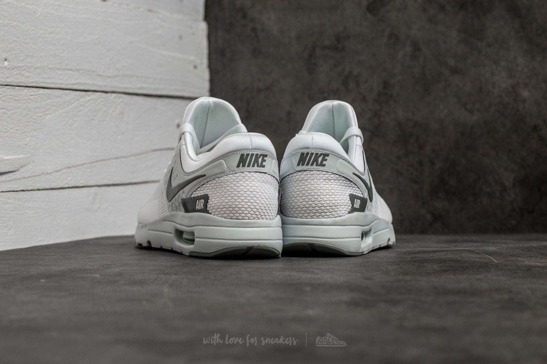 Men's shoes Nike Air Max Zero Essential White/ Cool Grey-Pure Platinum