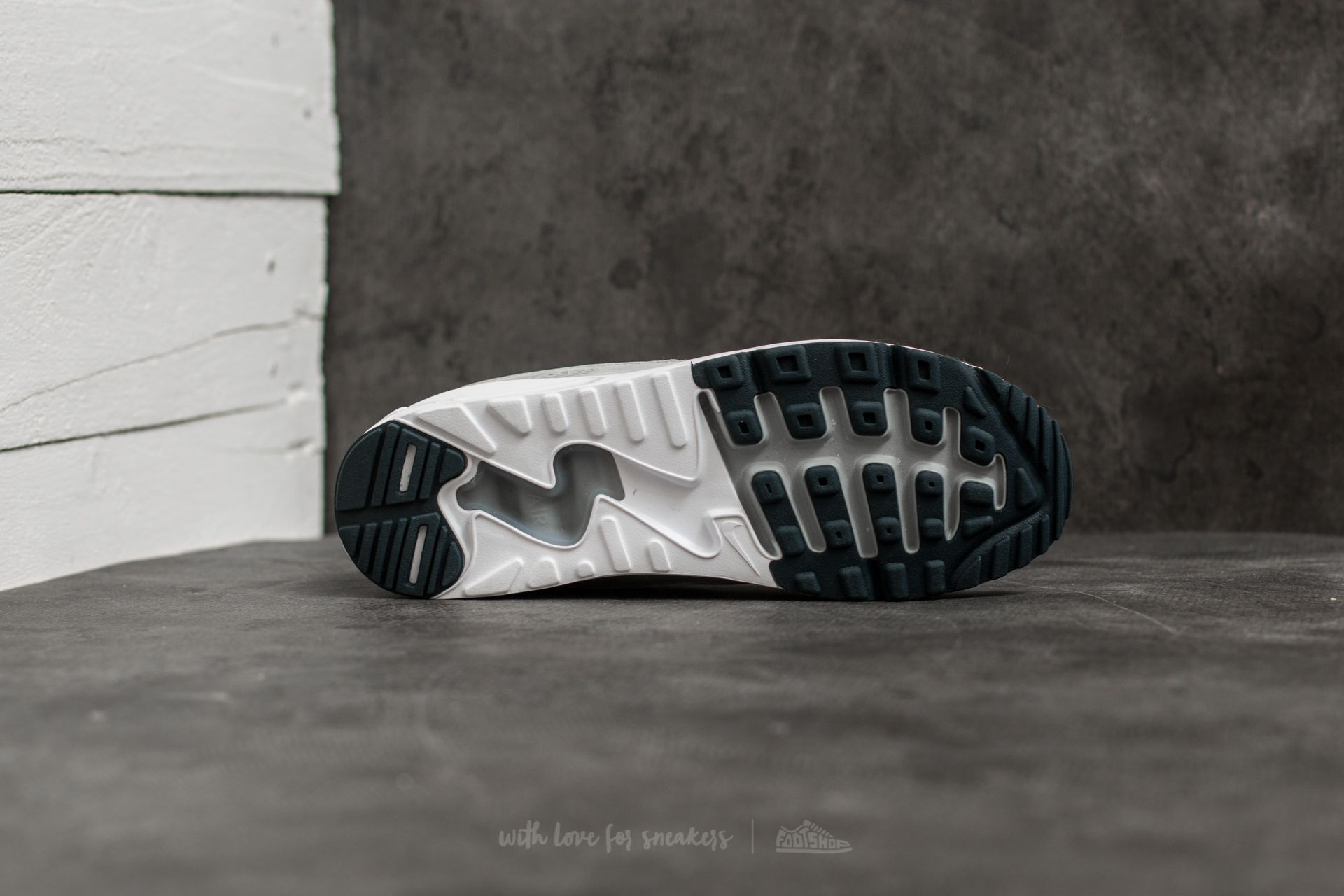 Moški čevlji Nike Air Max 90 Ultra 2.0 JCRD BR Armory Navy/ Armory Navy