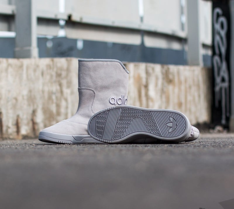 Women's shoes adidas Extaboot W Originals LTonix/CWhite