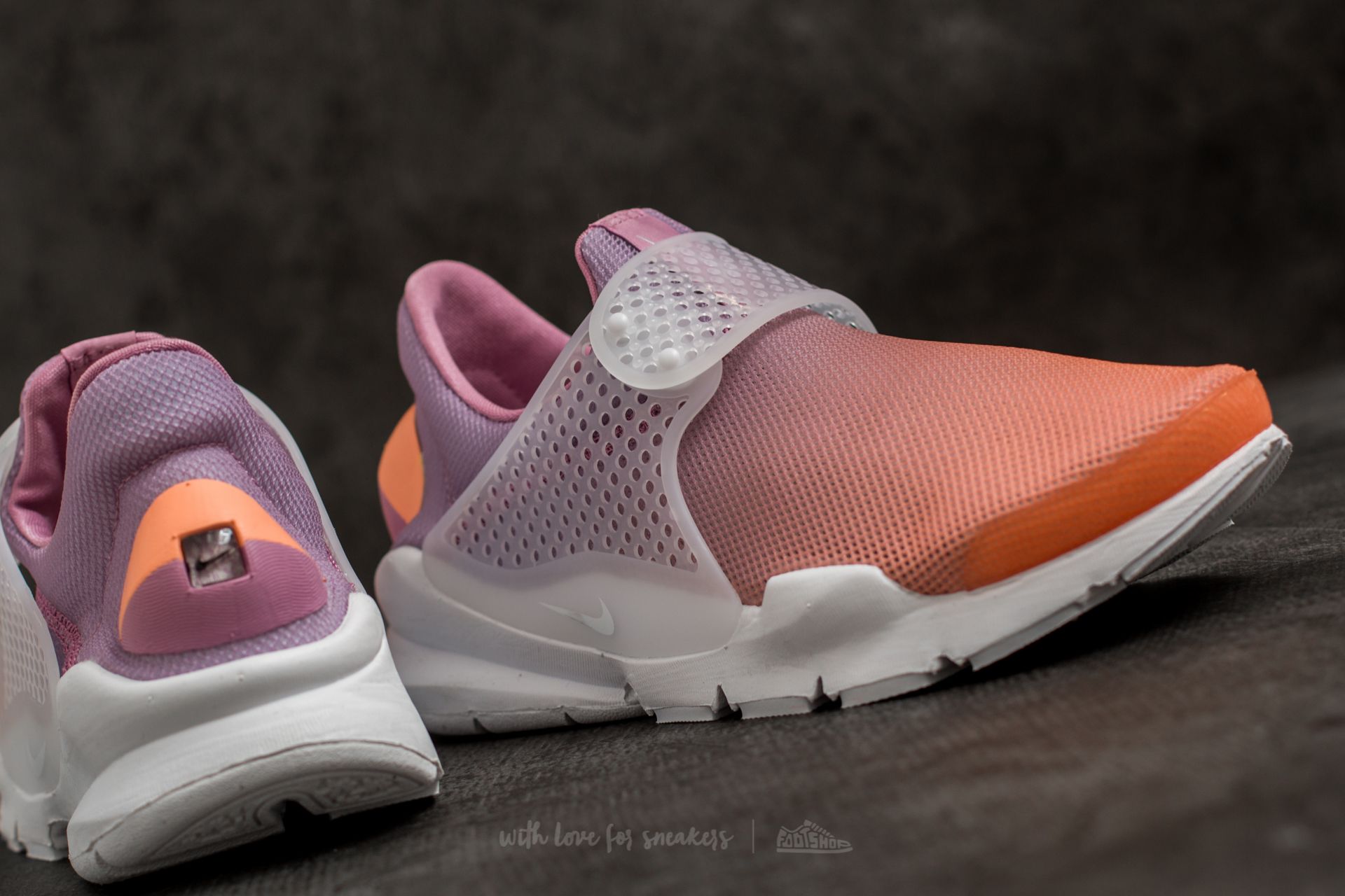 Ženski čevlji Nike Wmns Sock Dart Br Sunset Glow/ White-Orchid