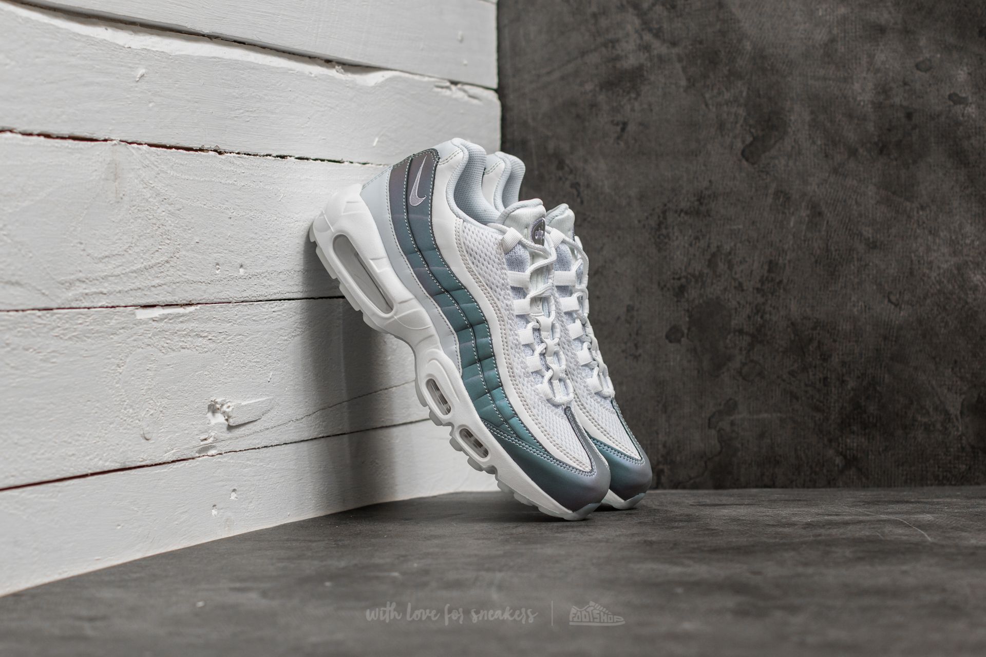 Air max clearance 95 glacier blue