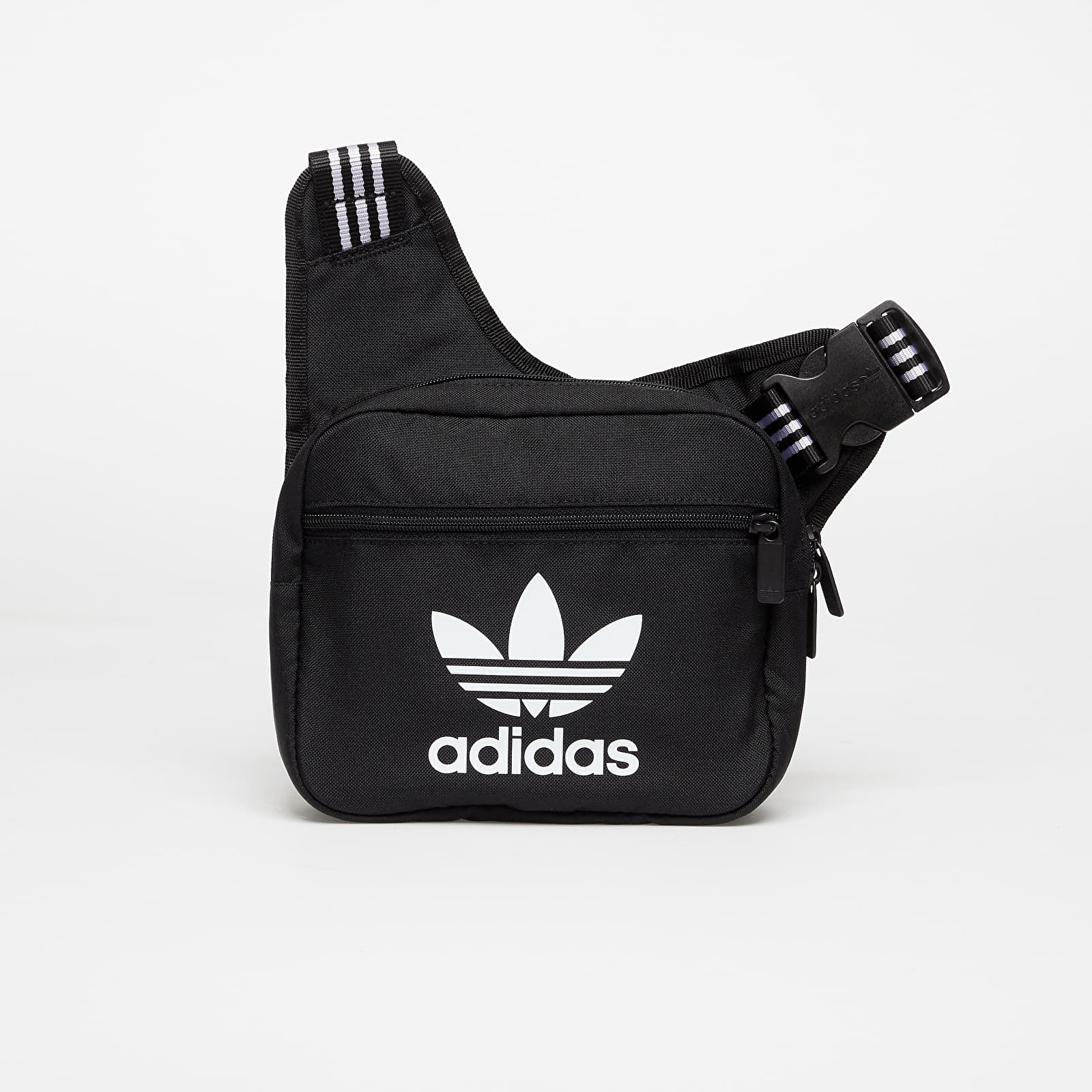 Чанта за кръста adidas Originals Adicolor Sling Bag