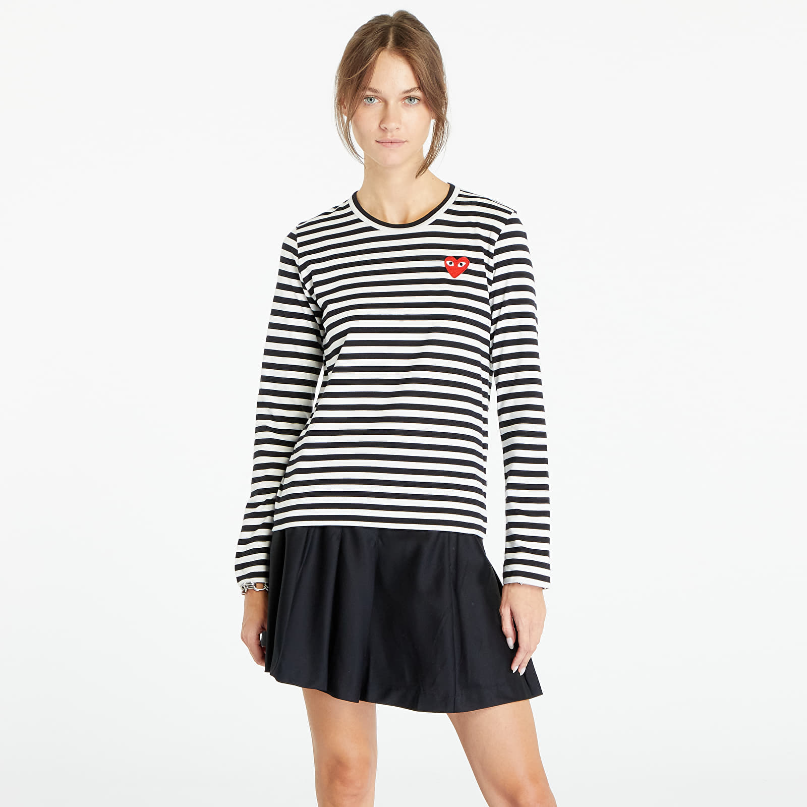 T shirts Comme des Garcons PLAY Heart Logo Long Sleeve Tee Black White Footshop