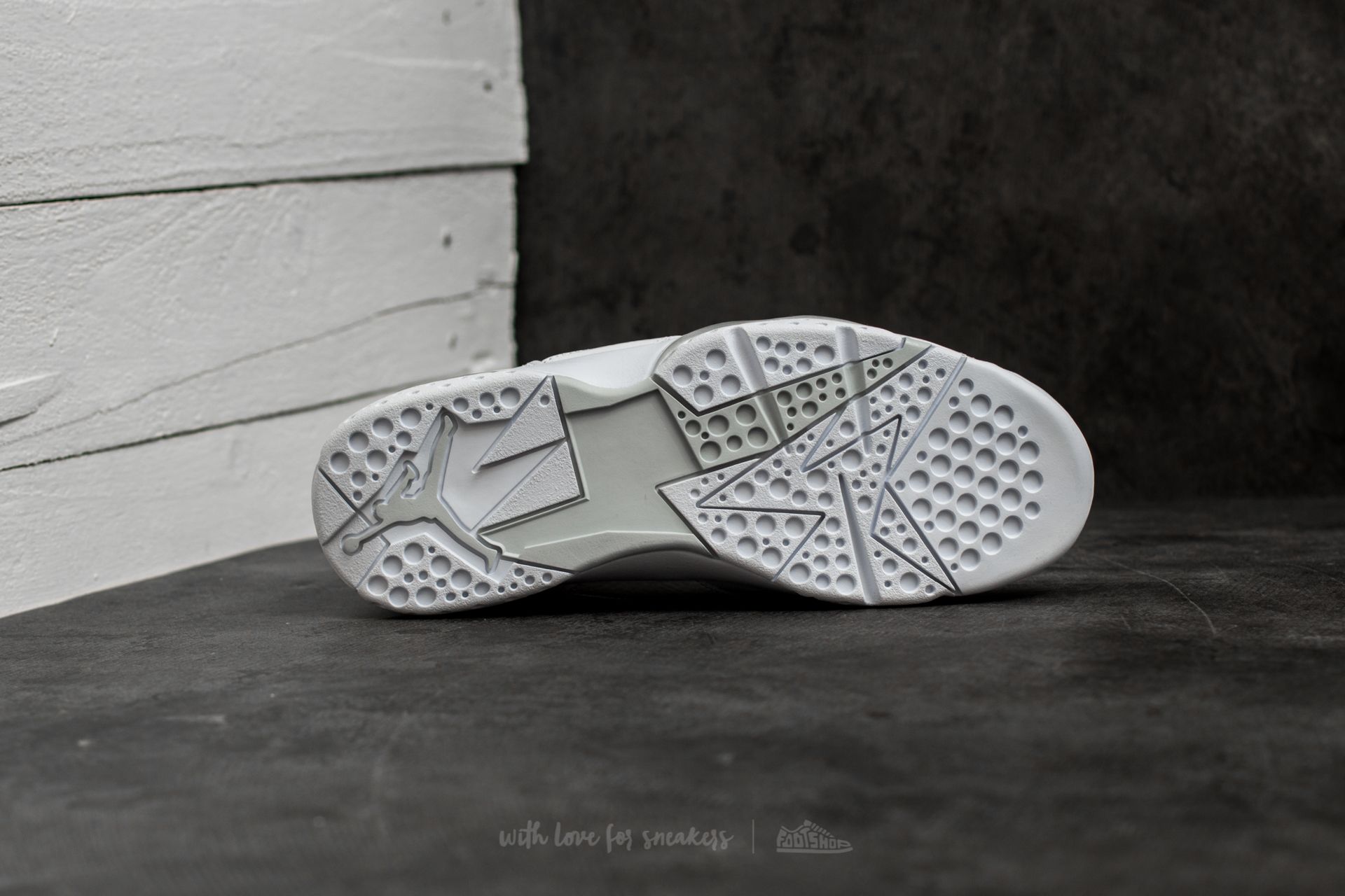 Jordan 7 white metallic silver 2025