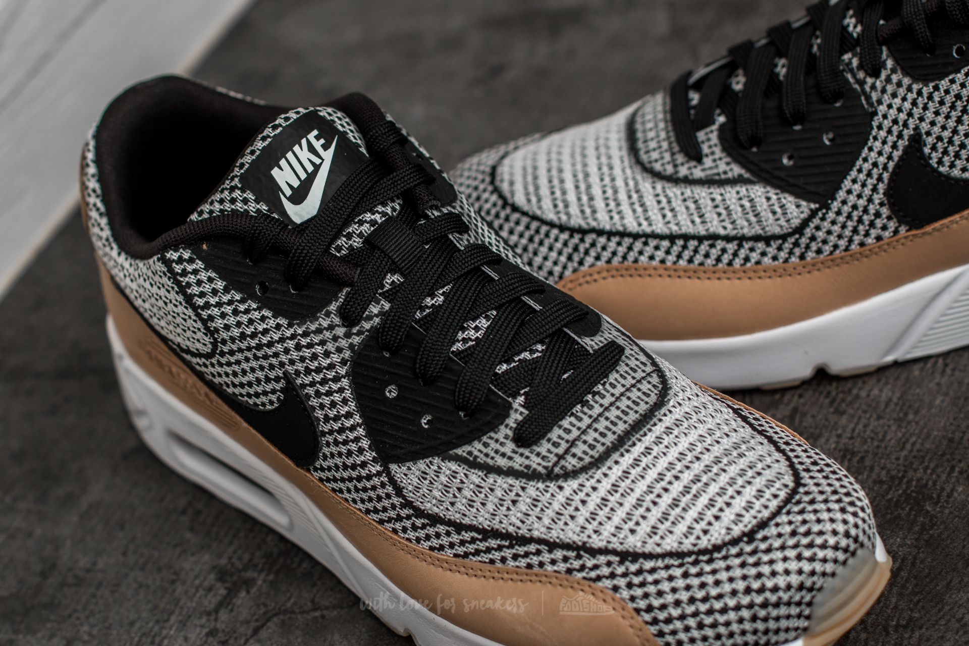 Pánske tenisky a topánky Nike Air Max 90 Ultra 2.0 JCRD BR White/ Black-White-Gum Yellow