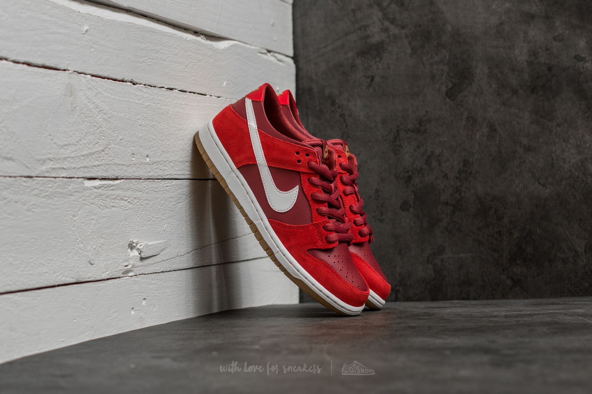 Nike track red top