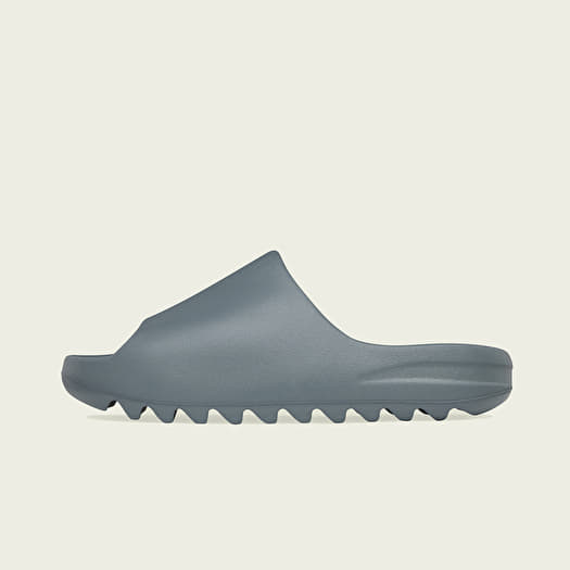 700 inertia yeezy