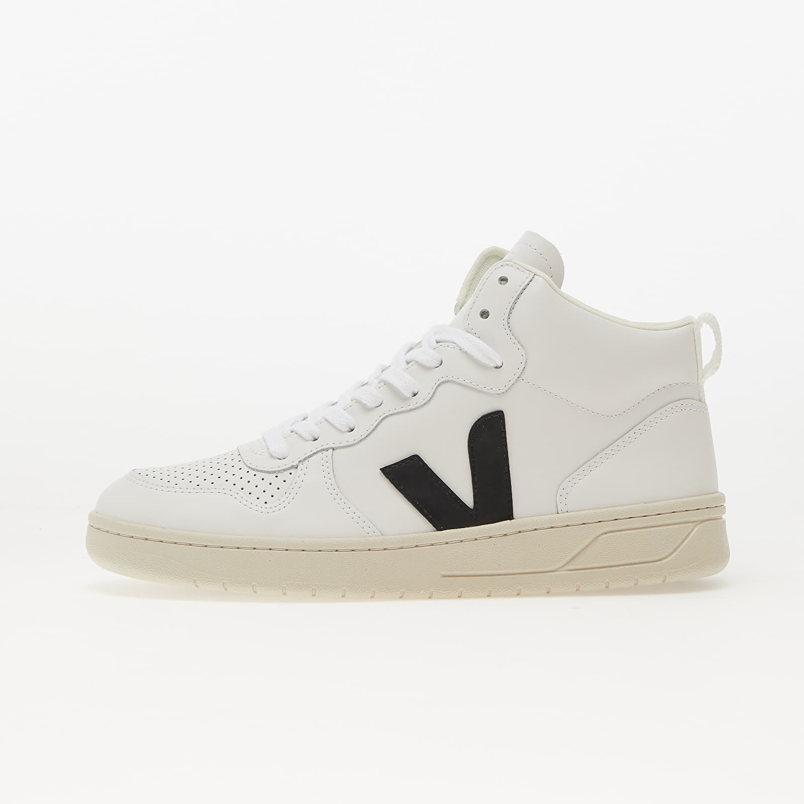 Дамски кецове и обувки Veja V-15 W Extra White/ Black