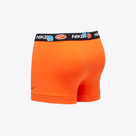 Trunks nike outlet