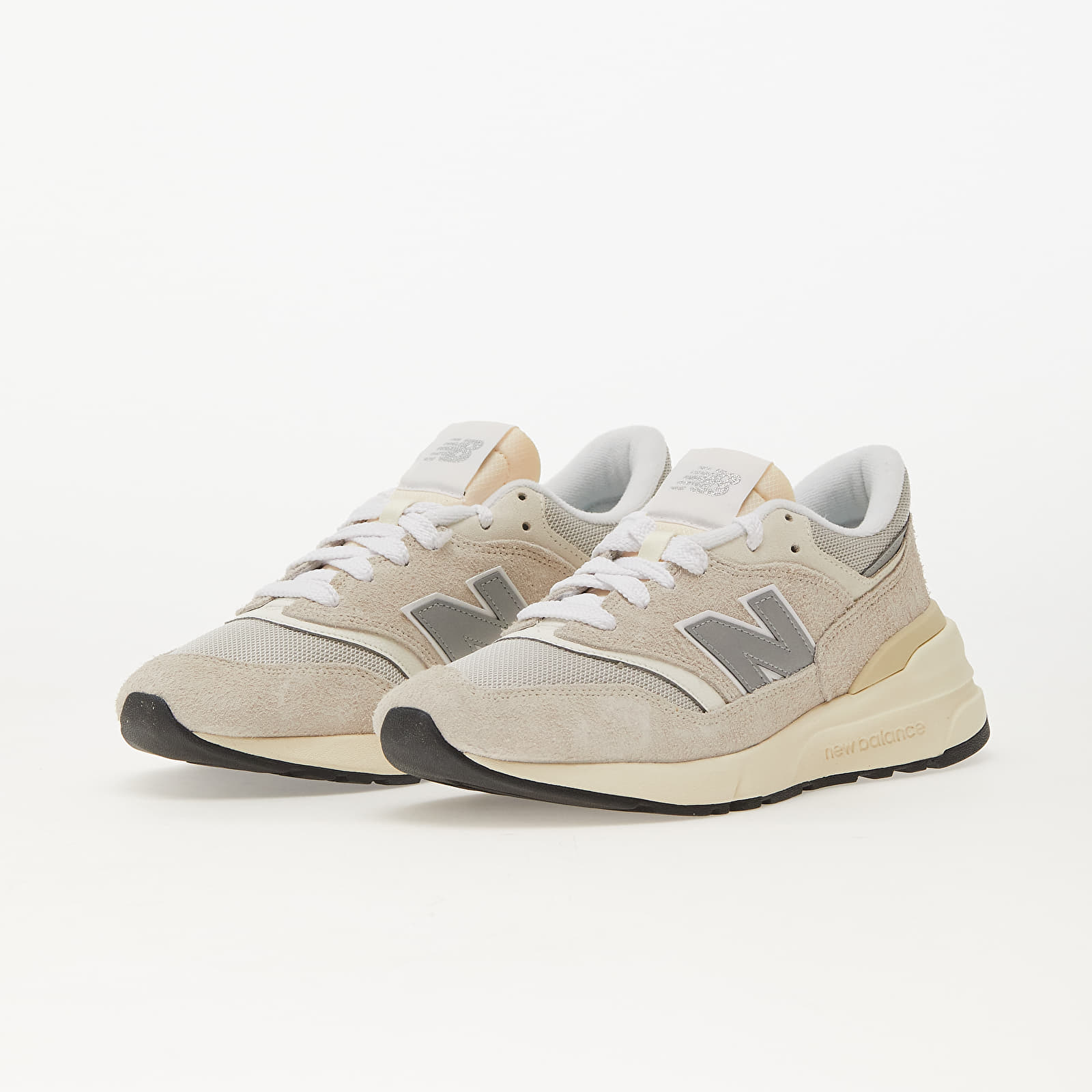 New balance 997 cream outlet