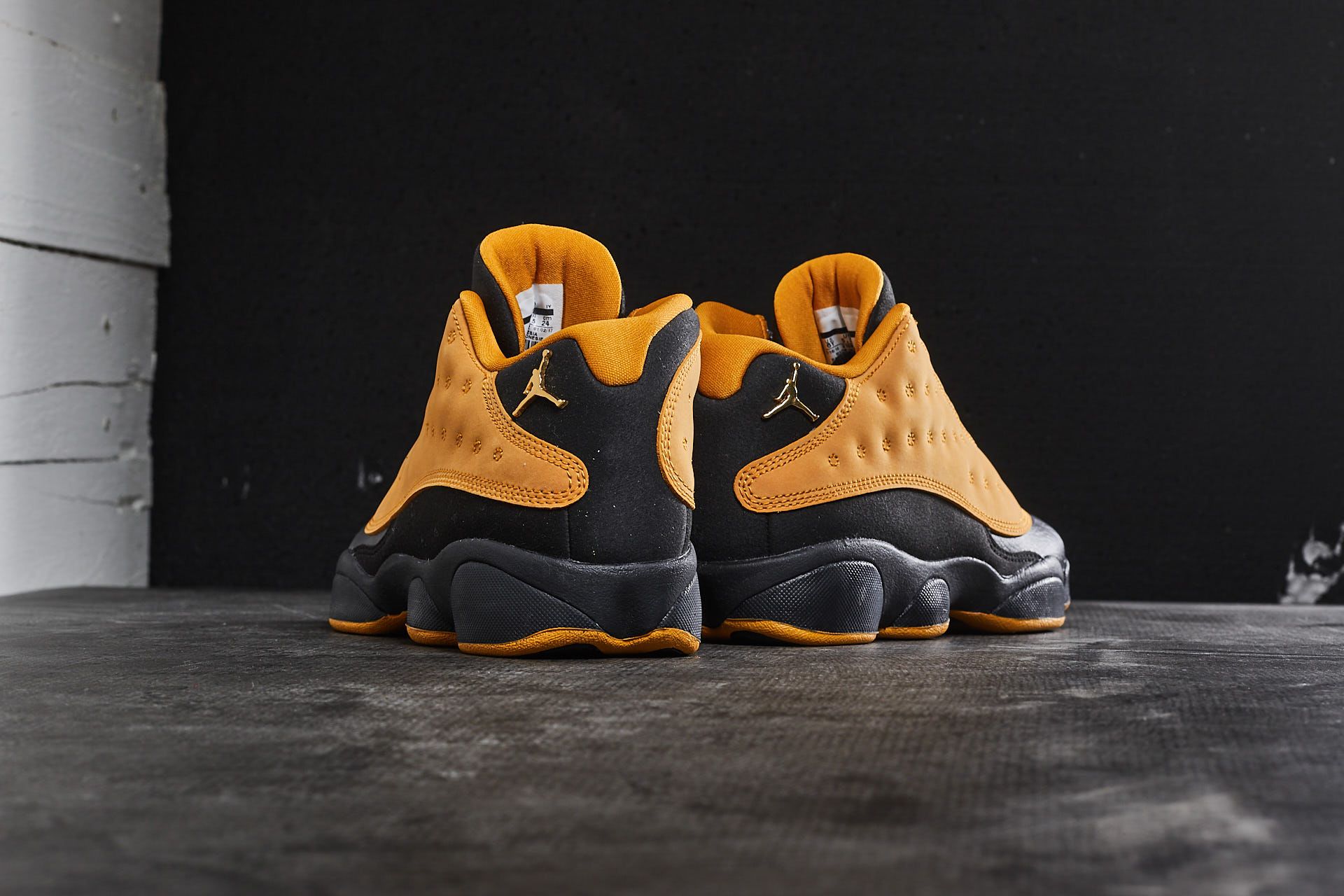 Air jordan 13 retro top low chutney