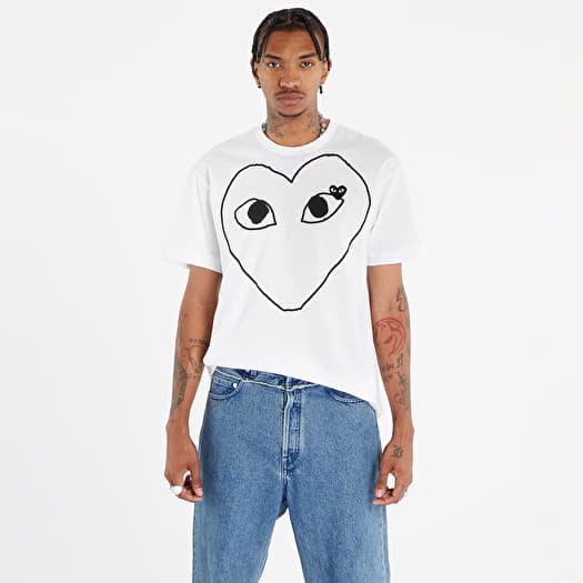 T shirts Comme des Garcons PLAY Heart Logo Short Sleeve Tee UNISEX White Footshop