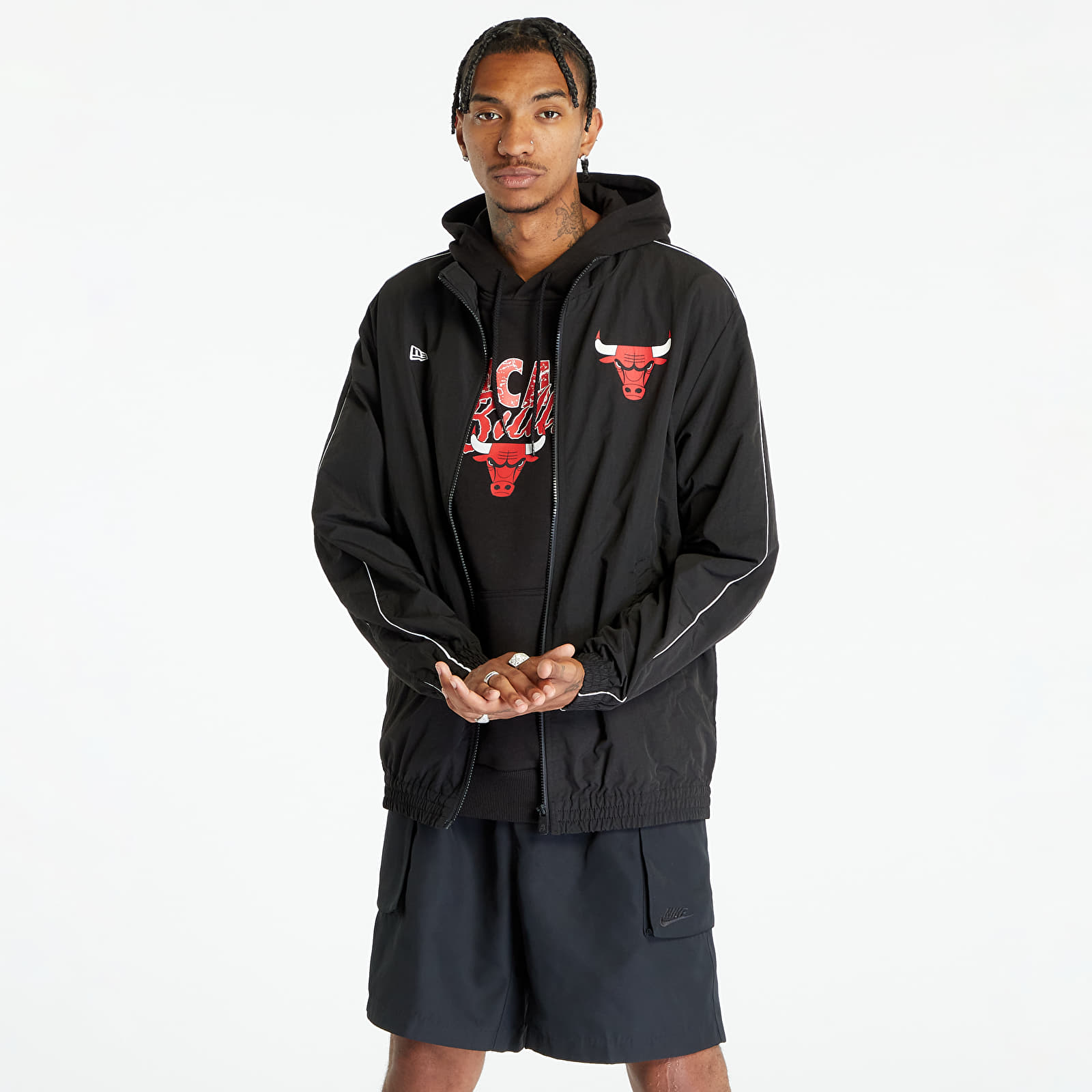 Jacheta New Era NBA Track Jacket Chicago Bulls Black/ Front Door Red