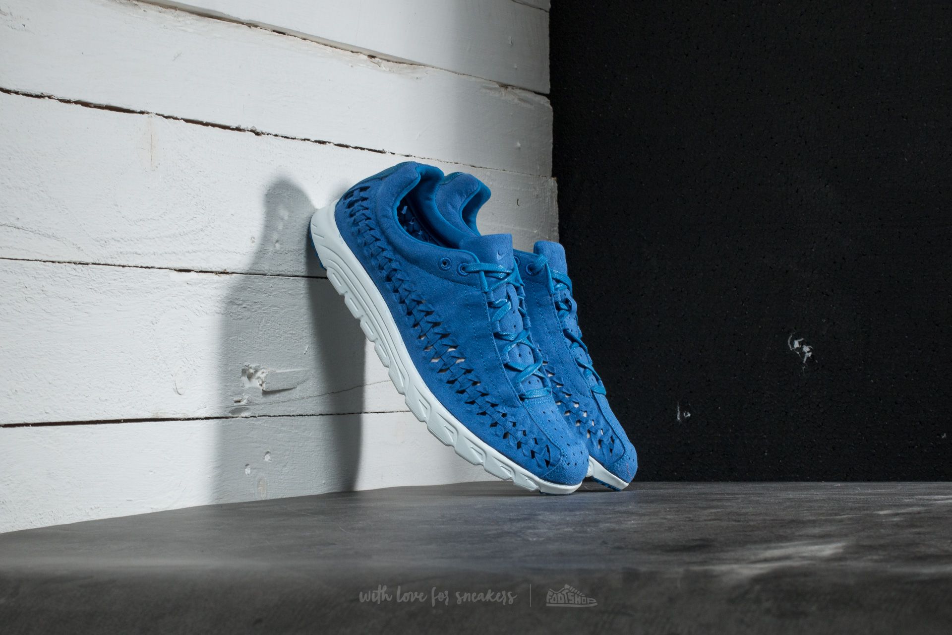 White mayfly new arrivals trainers
