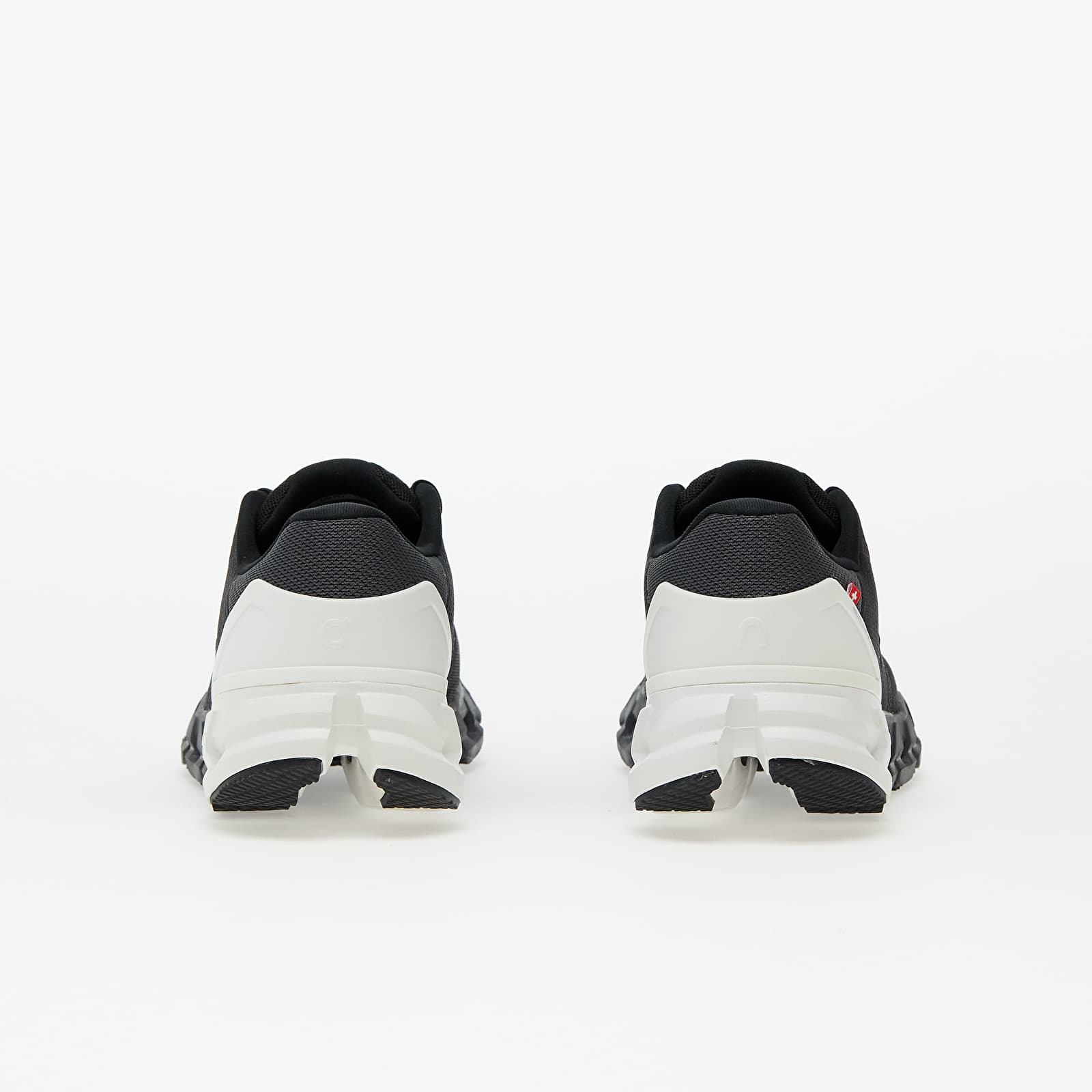 Zapatillas mujer On W Cloudflyer Wide Black/ White