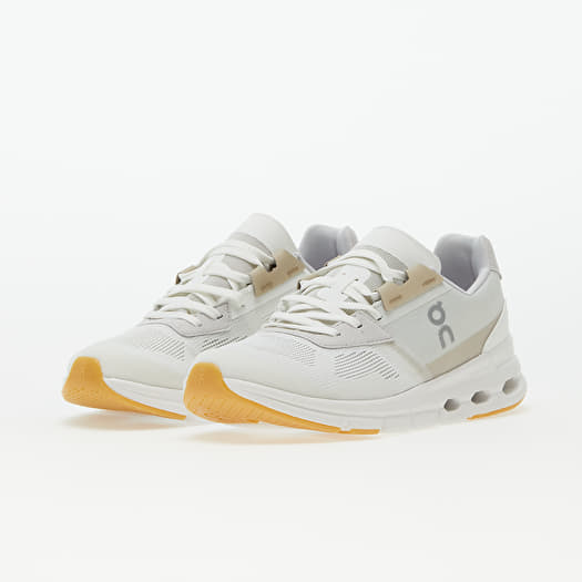 On W Cloudrift Undyed- White/ Sand | Footshop