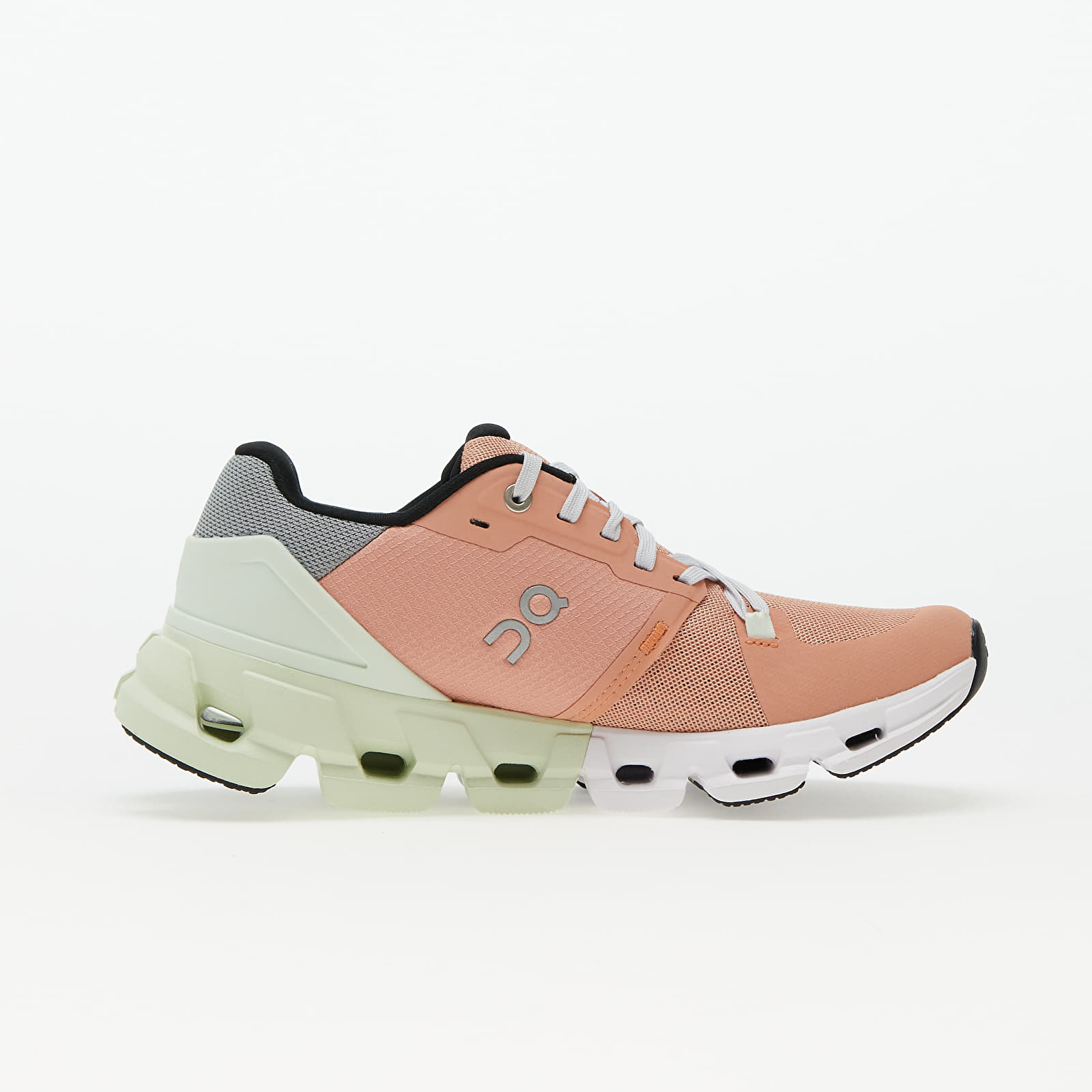 Women's shoes On W Cloudflyer Peach/ Aloe