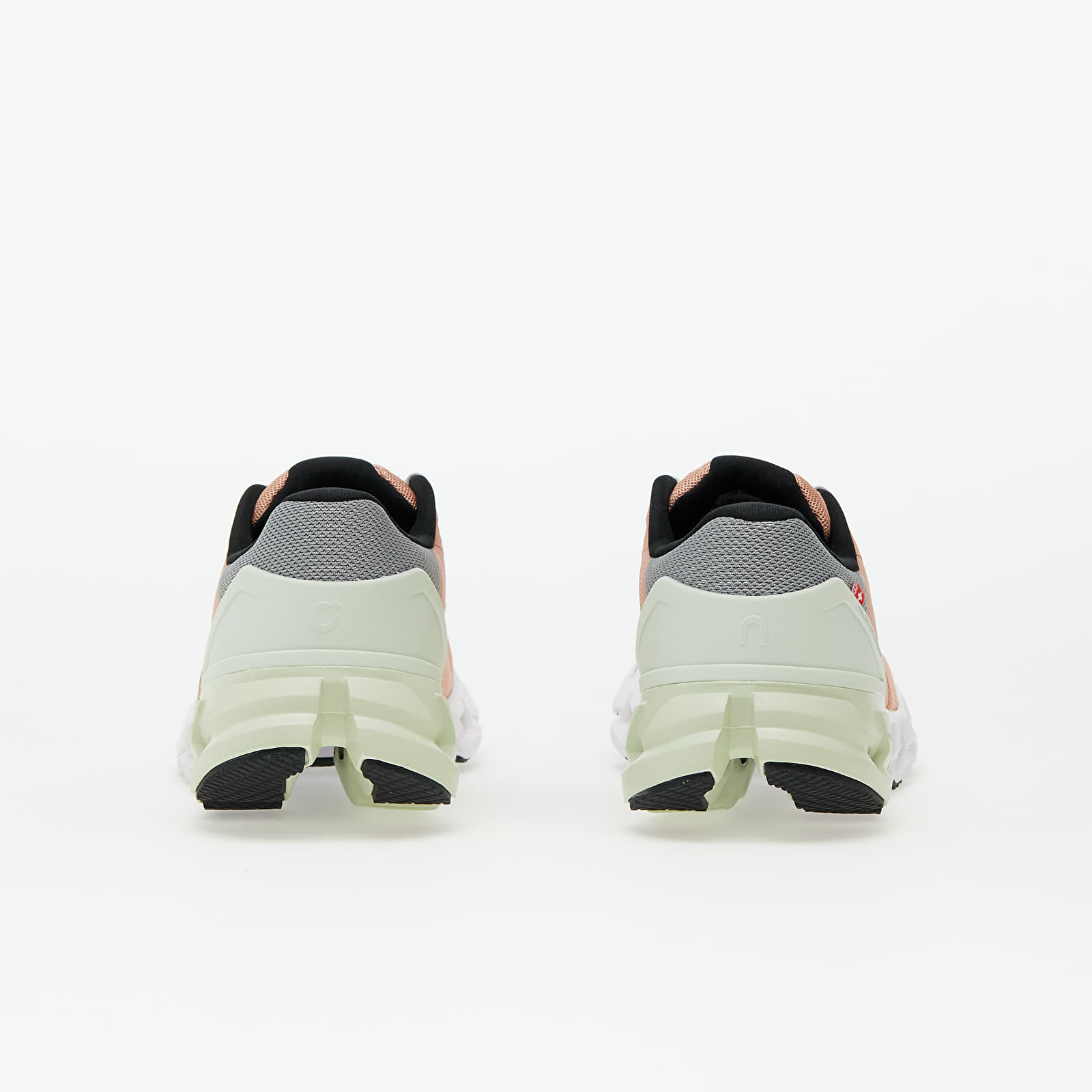 Women's shoes On W Cloudflyer Peach/ Aloe