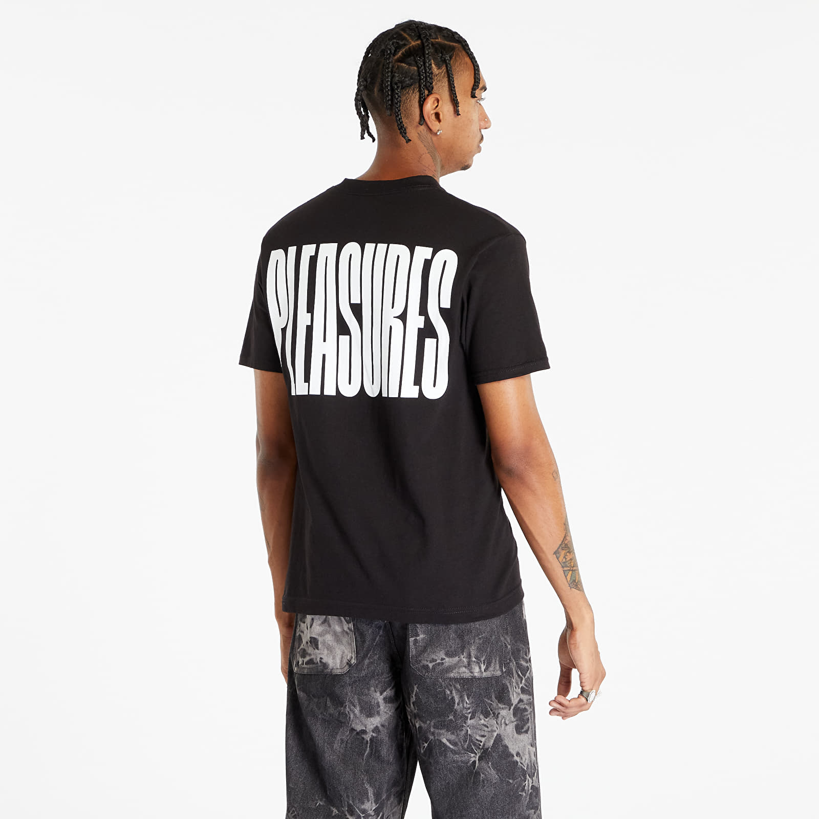 T-shirts PLEASURES Master T-Shirt Black