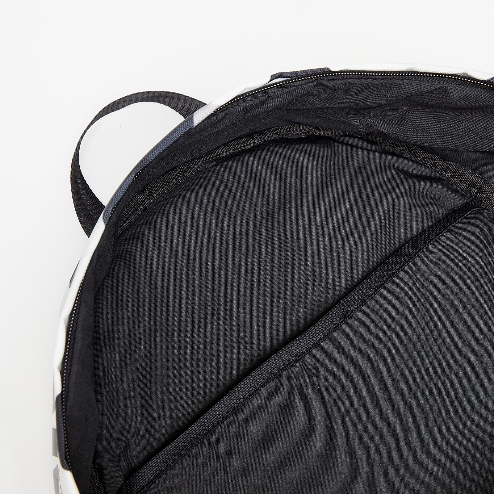 Zaini Jordan Jan Air Patrol Pack Black/ Sail