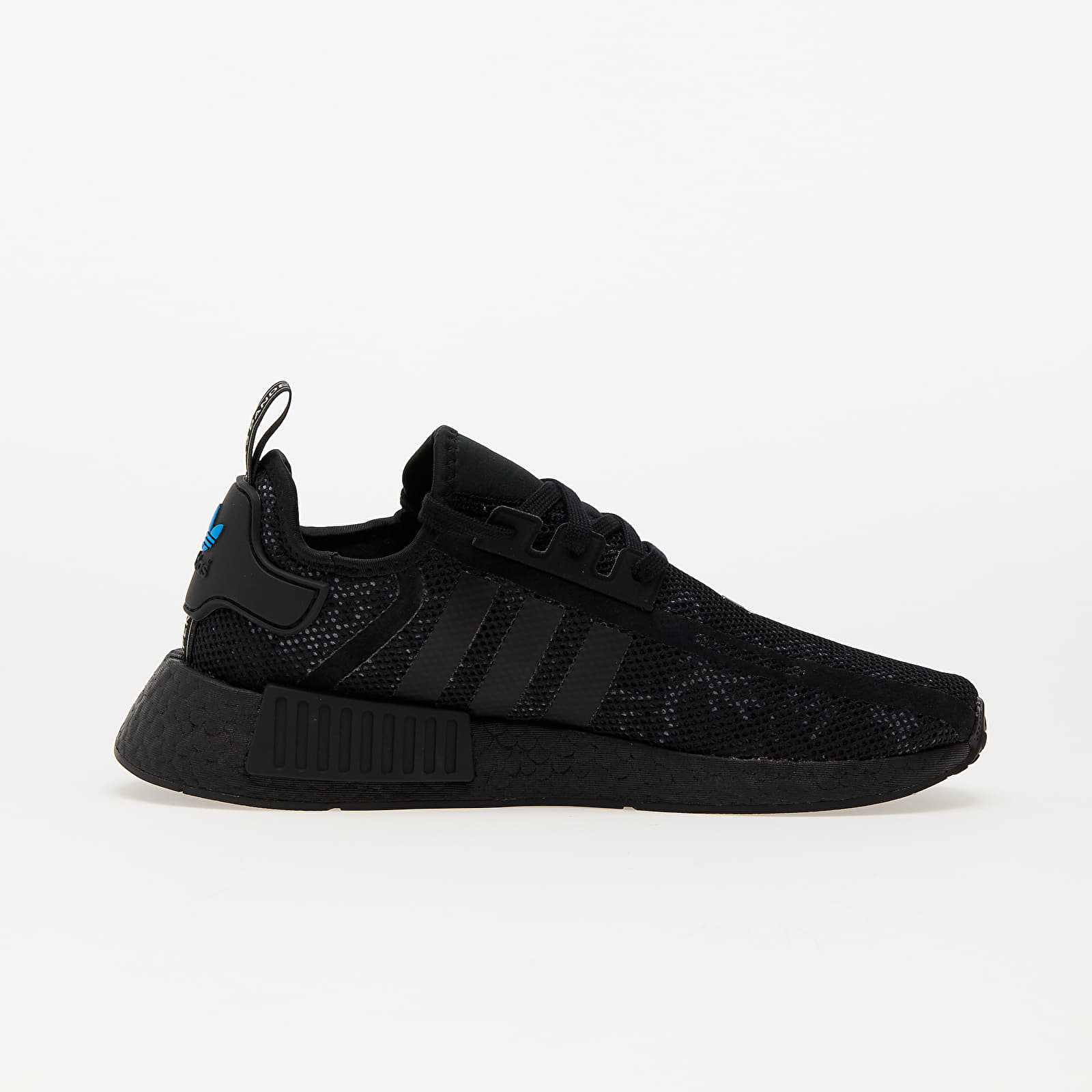 Nmd_r1 shoes core black 2025