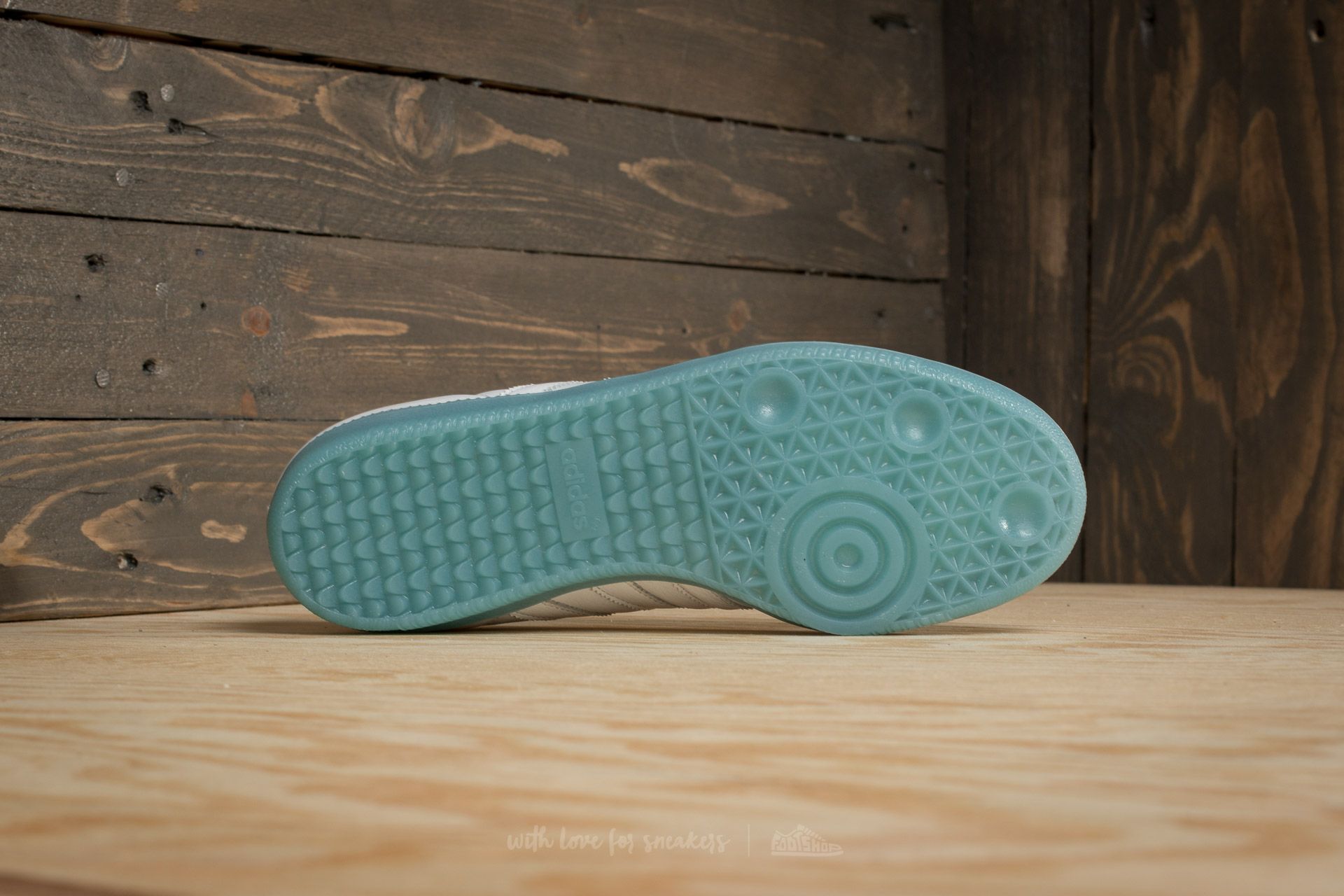 Дамски кецове и обувки adidas Samba W Ftw White/ Ftw White/ Bright Cyan