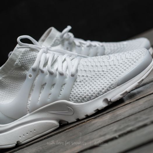 Presto flyknit blanche cheap