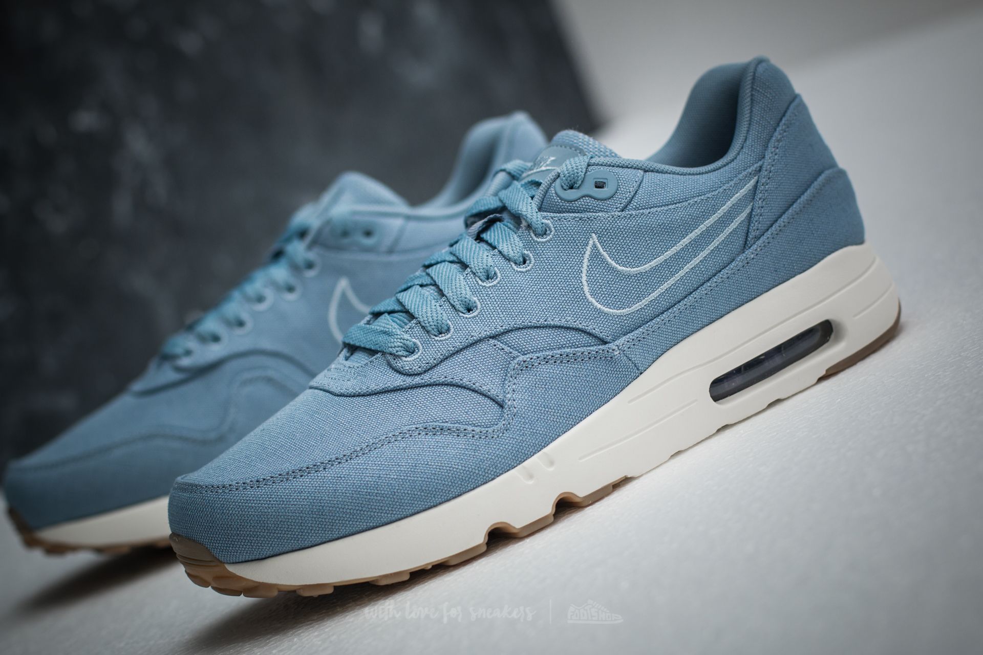 nike free rn 2018 price