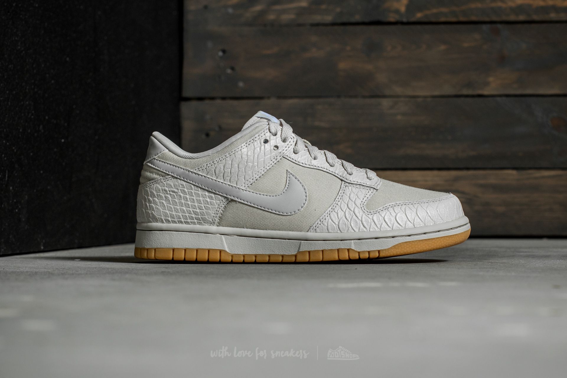 Damesko Nike Wmns Dunk Low Premium Light Bone/ Light Bone