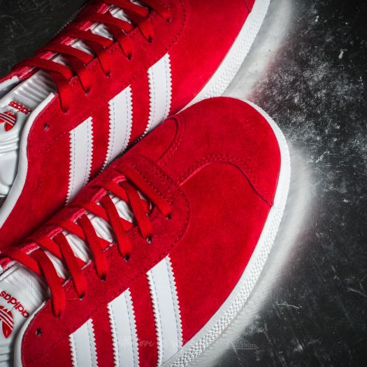 Men's shoes adidas Gazelle Scarlet/ Ftw White/ Gold Metallic (S76228) |  Footshop