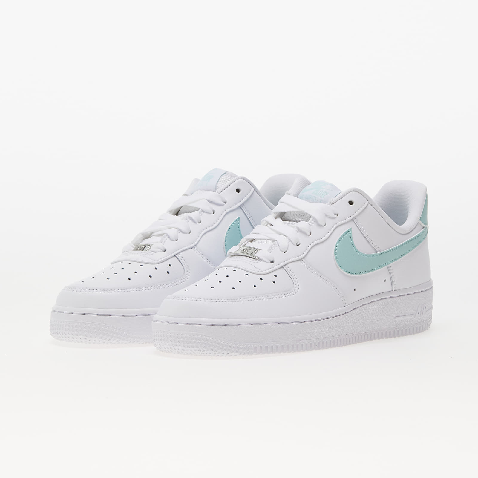 Moteriška avalynė Nike W Air Force 1 '07 White/ Jade Ice