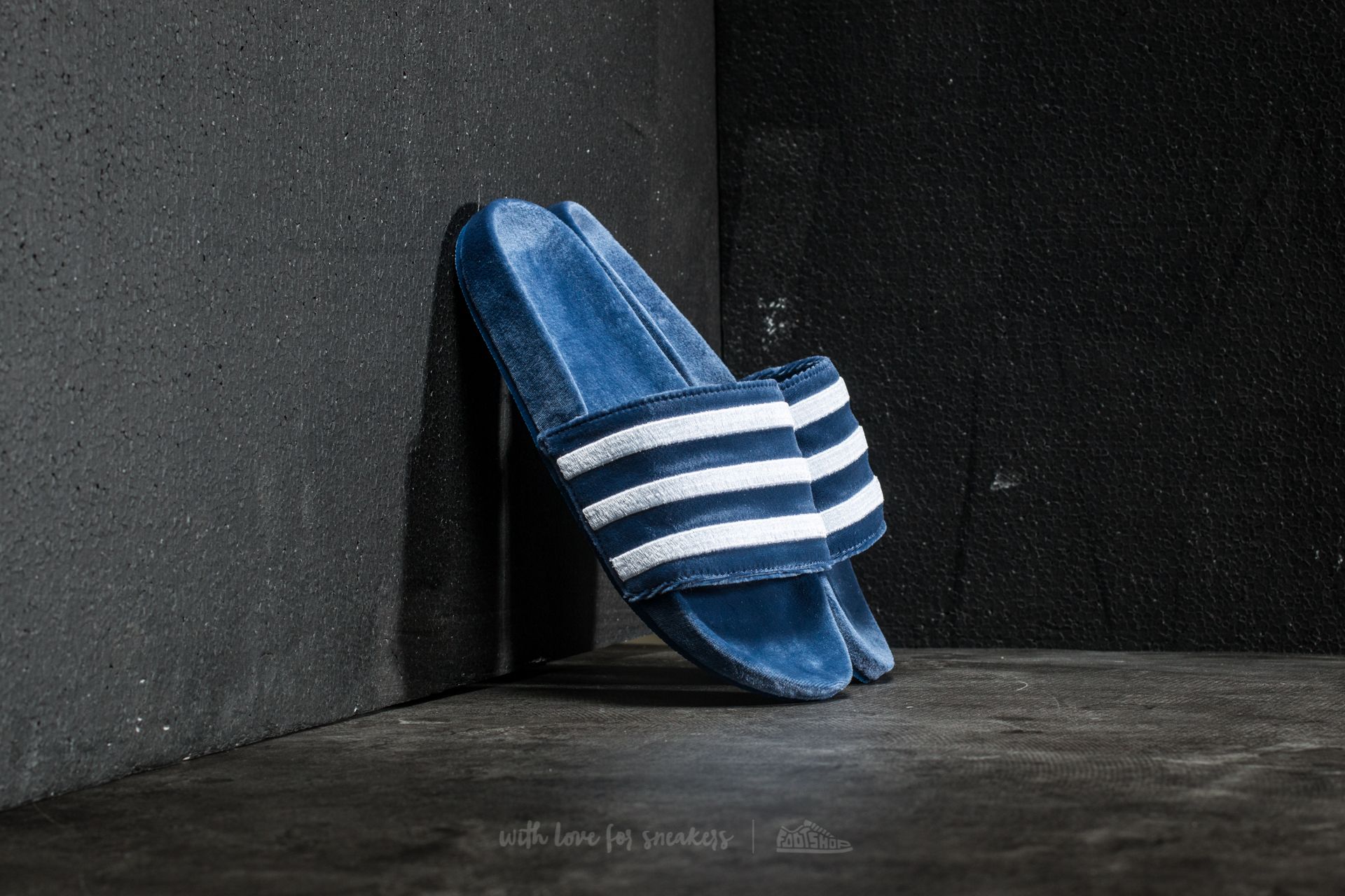 Men's shoes adidas Adilette Mystery Blue/ Footwear White/ Footwear White