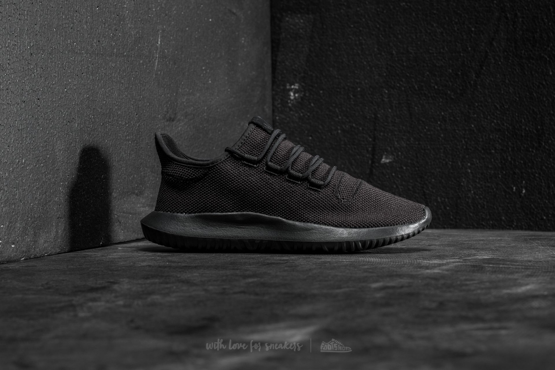 Adidas originals tubular shadow trainer white / core black shop