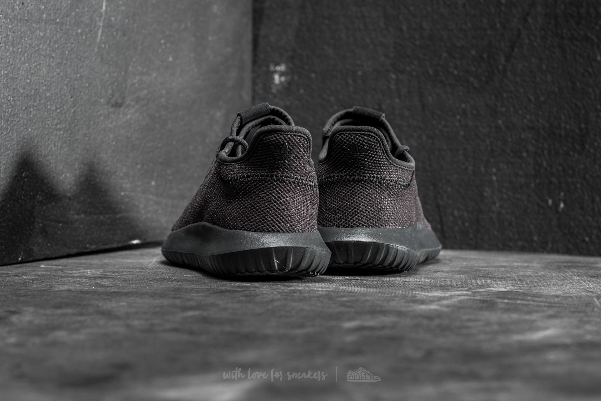 Cg4562 adidas best sale