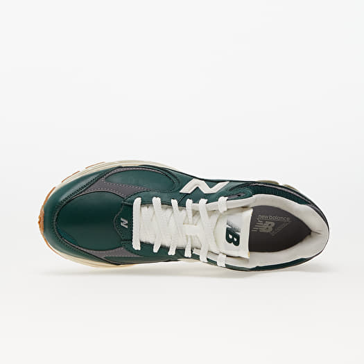 Men s shoes New Balance 2002R Nightwatch Green Footshop