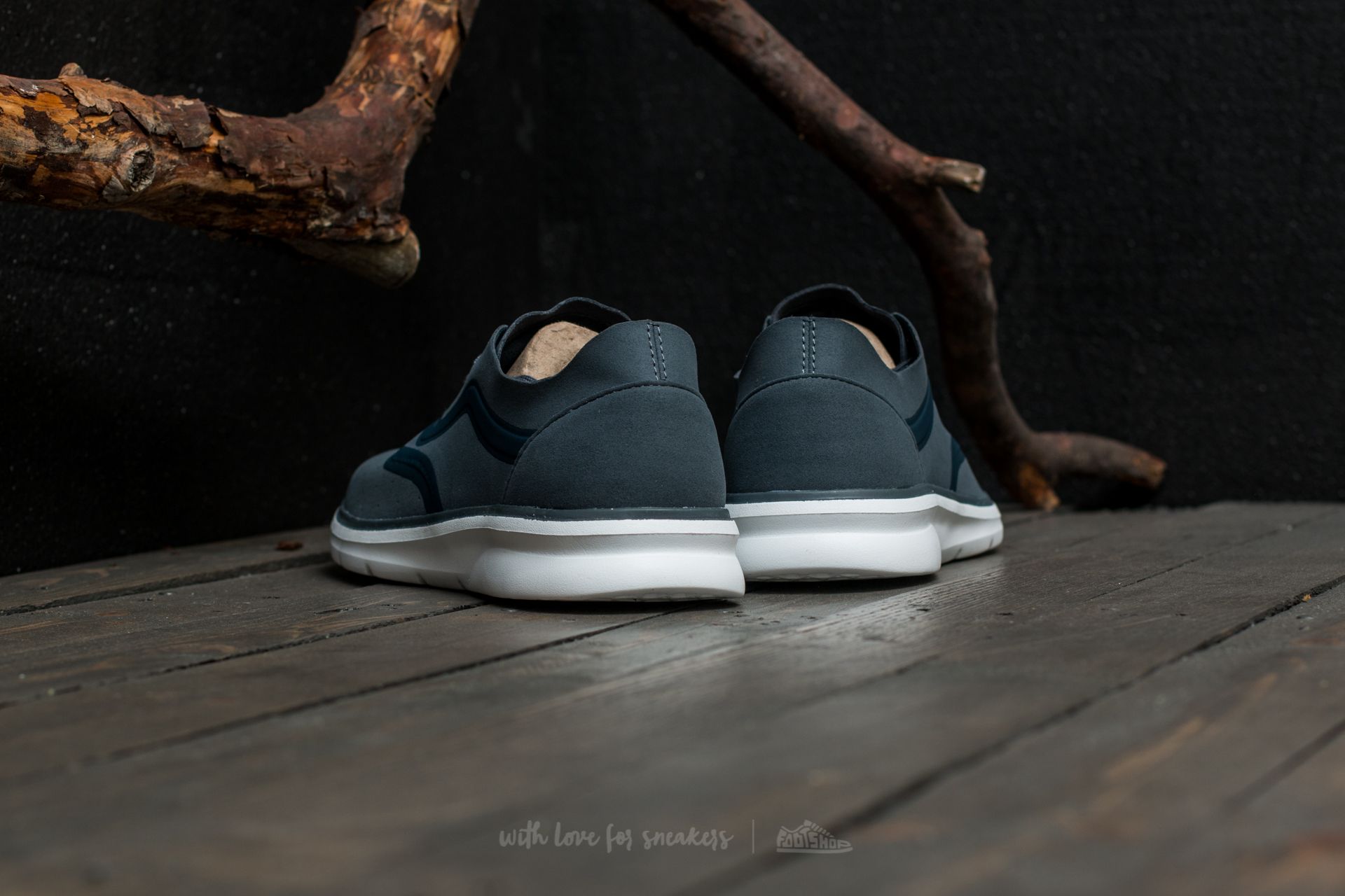Zapatillas Hombre Vans Iso 2 Rapidweld (Perf) Dark Slate/ White