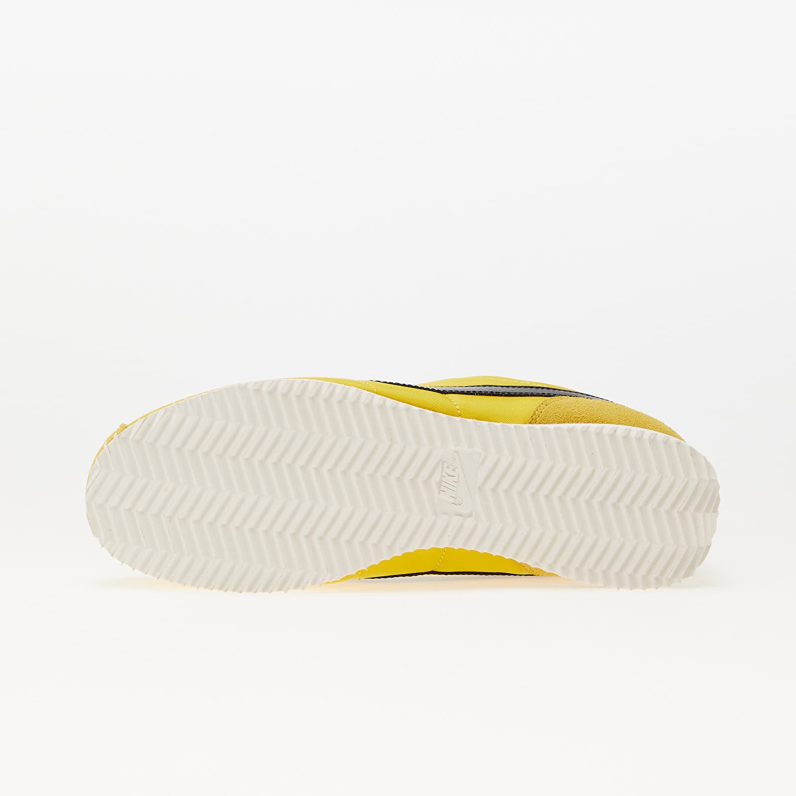 Dámske topánky a tenisky Nike W Cortez Vivid Sulfur/ Black-Sail-White