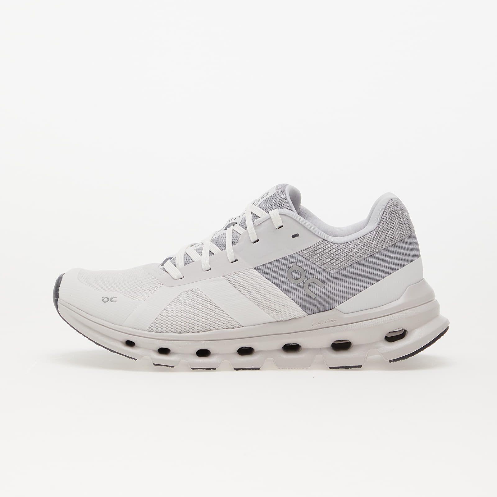 On W Cloudrunner