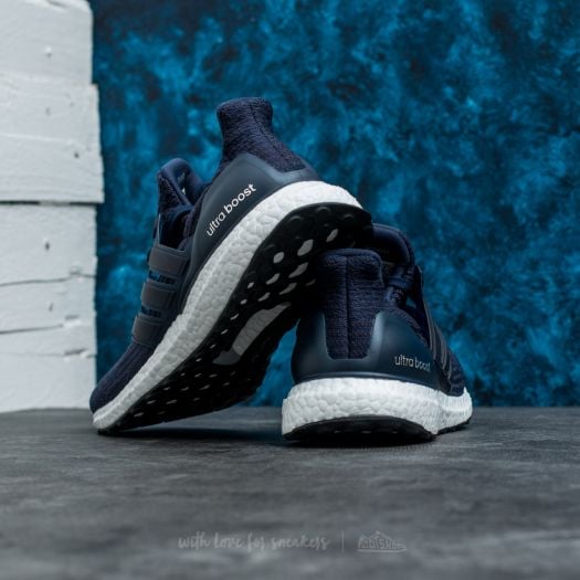 Ultraboost s&l navy cheap