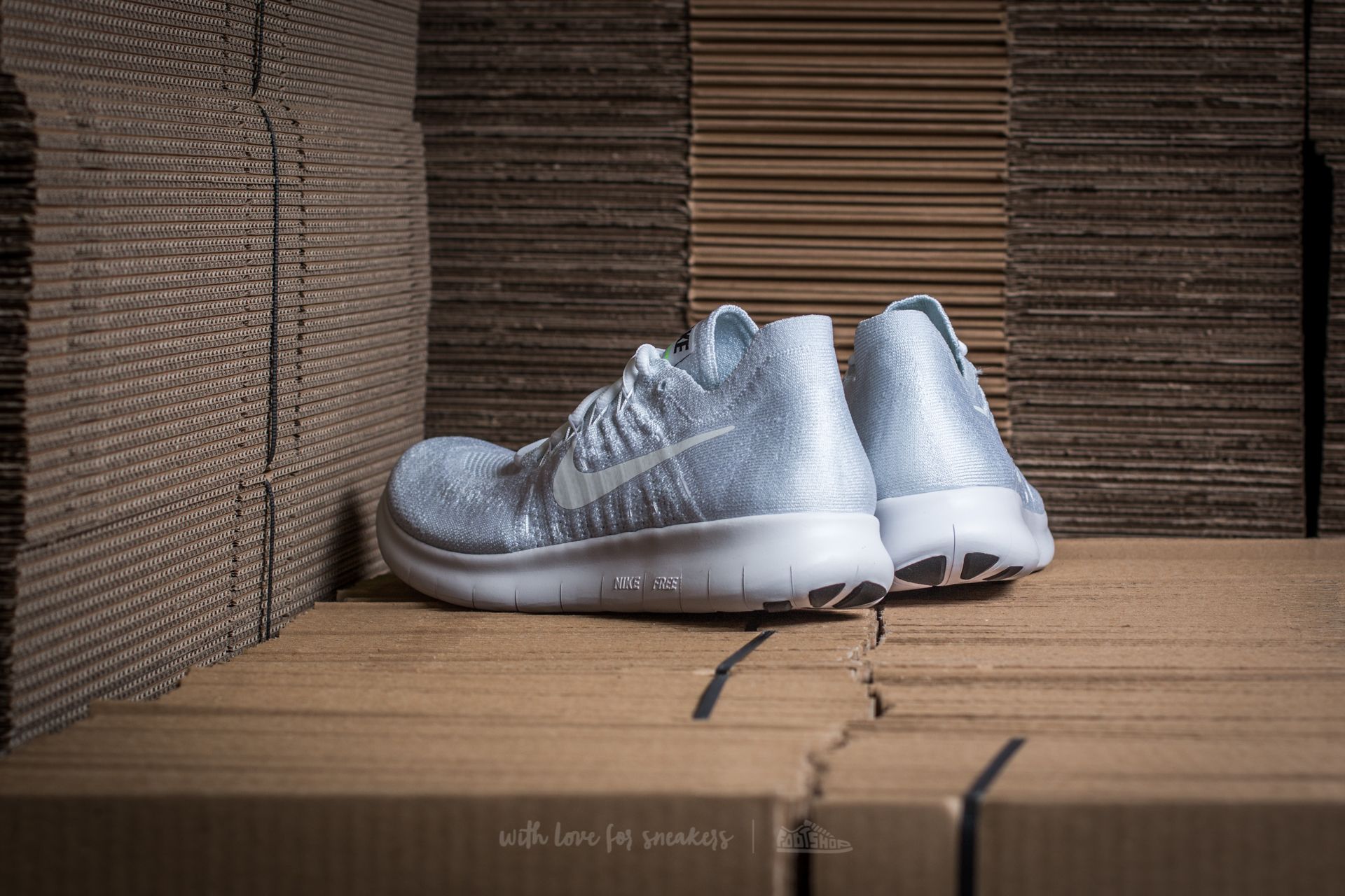 Free rn flyknit hotsell 2017 wolf grey