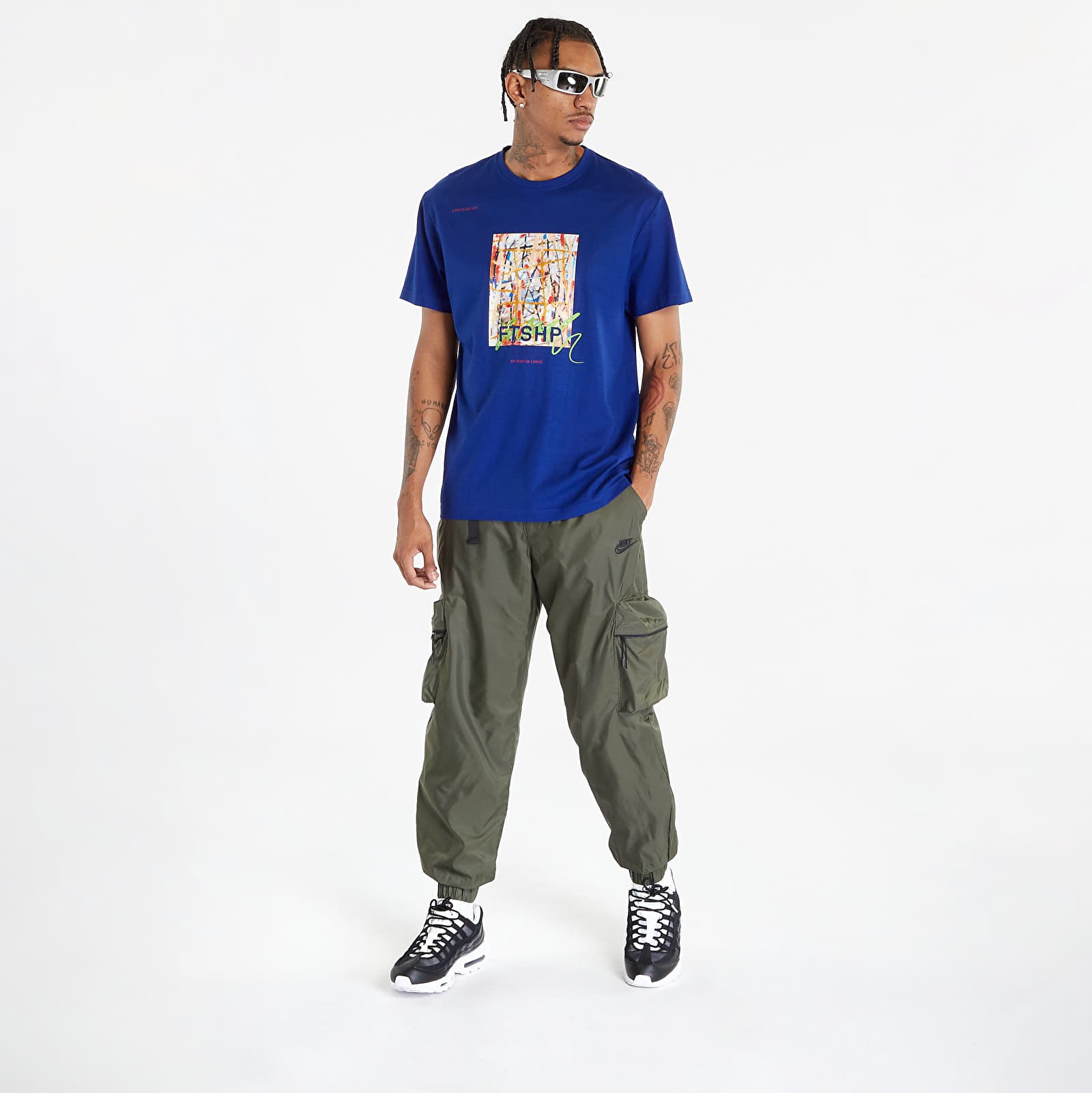 T-shirts Footshop x Martin Lukáč Colouring Outside The Lines T-Shirt UNISEX Night Sky