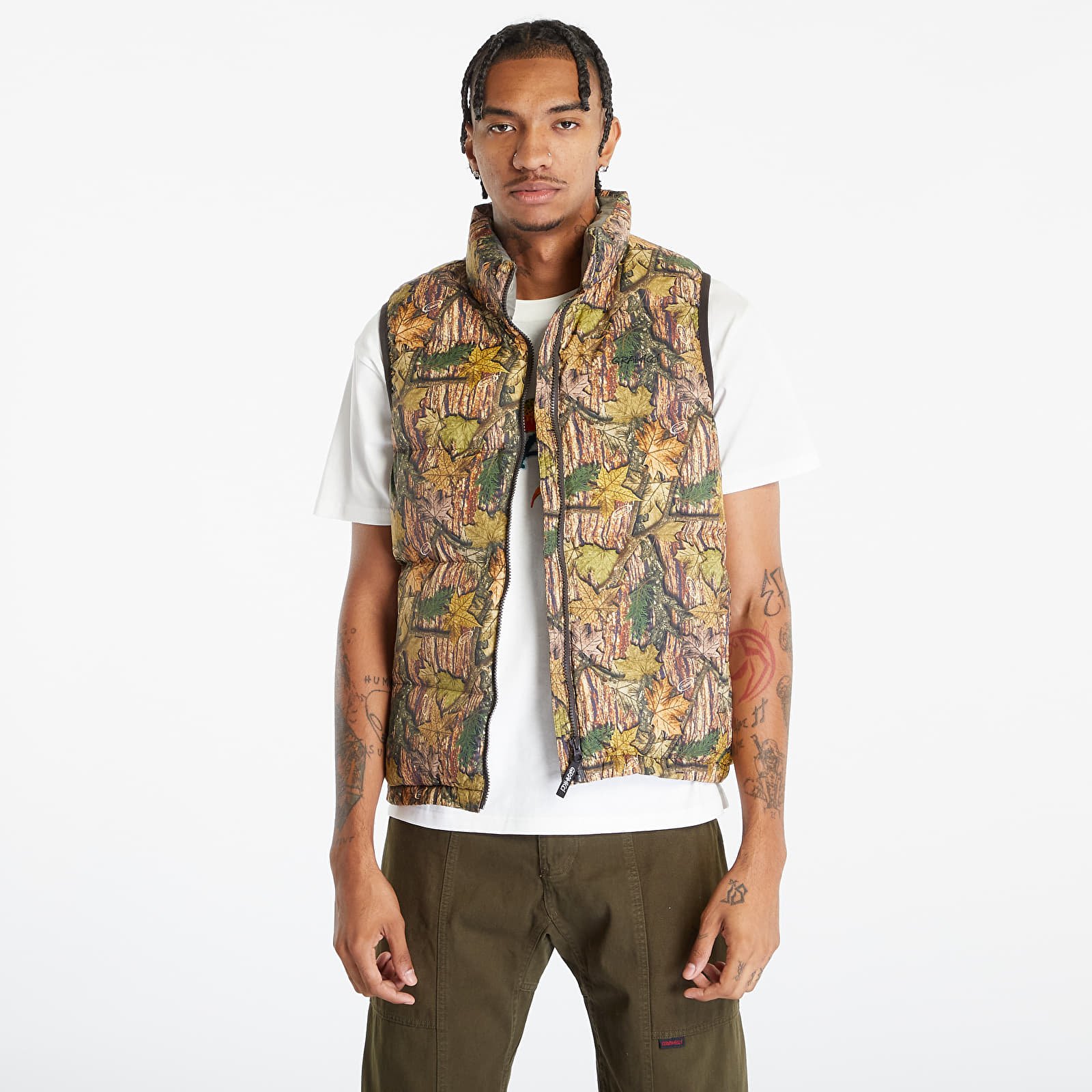Vesty Gramicci Down Puffer Vest UNISEX Leaf Camo